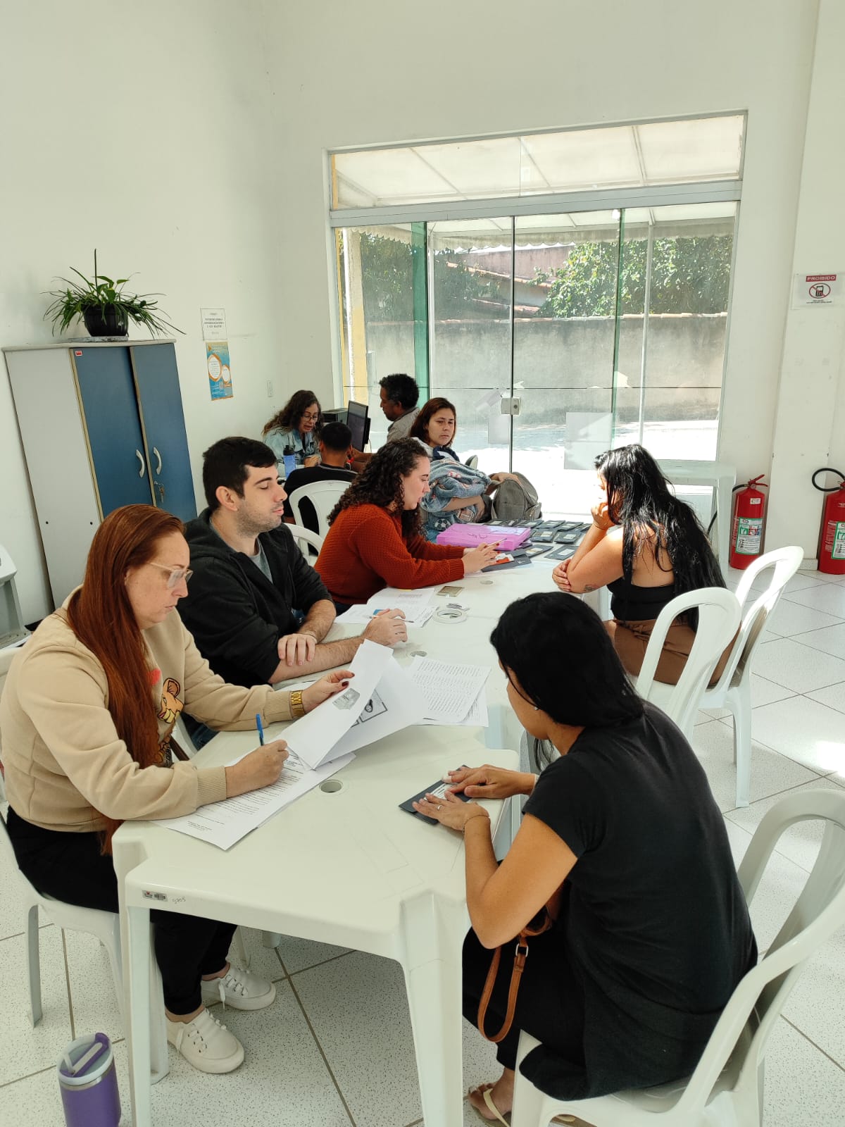 Arraial do Cabo inicia entrega dos cartões do Gira Renda Cabista para novos beneficiários