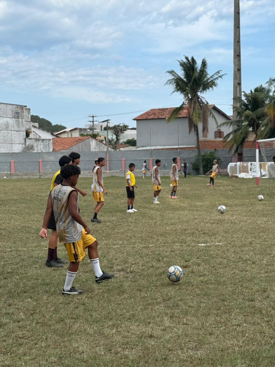 Time de Arraial do Cabo disputa final do Campeonato Metropolitano Sub-14